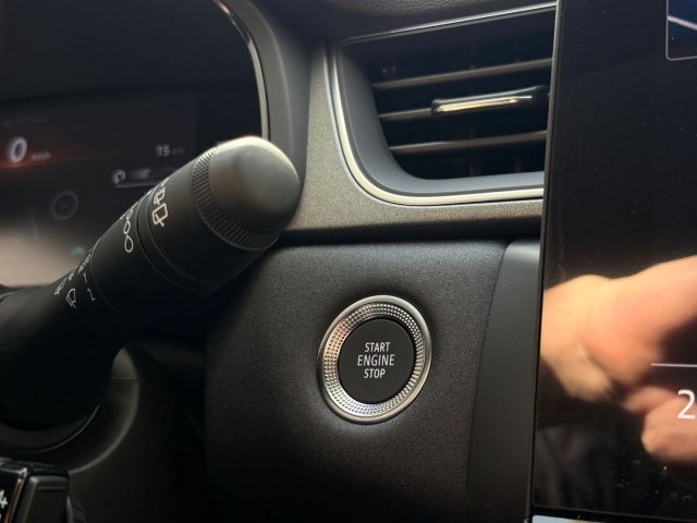 RENAULT Captur usata, con Luci diurne LED