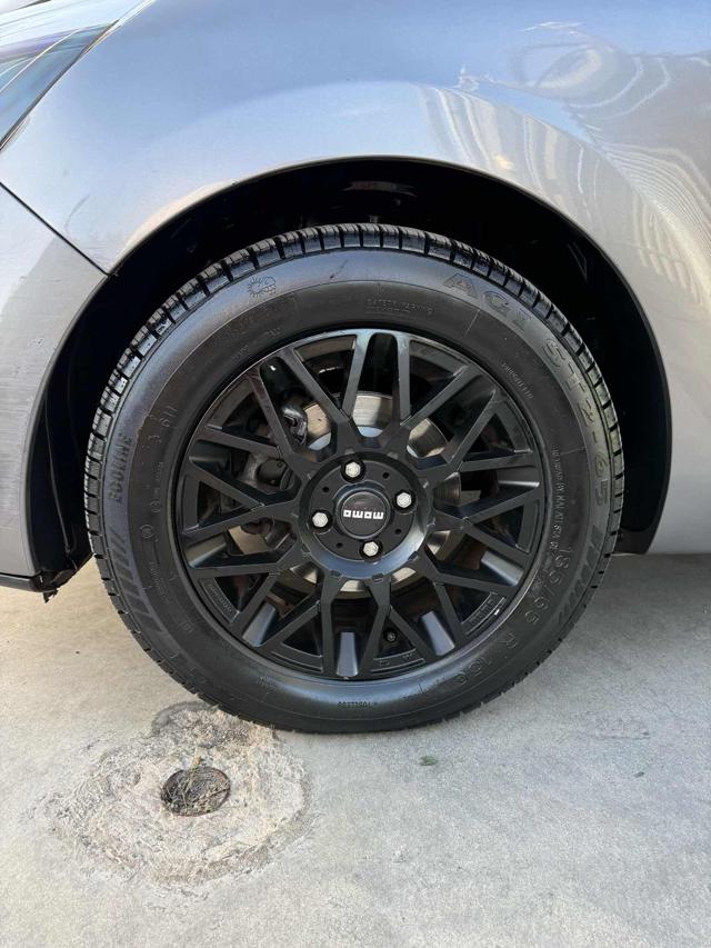 RENAULT Clio usata, con Chiusura centralizzata