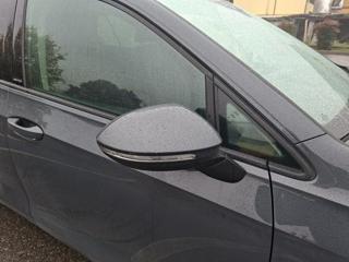 VOLKSWAGEN Golf usata, con Sensori di parcheggio anteriori