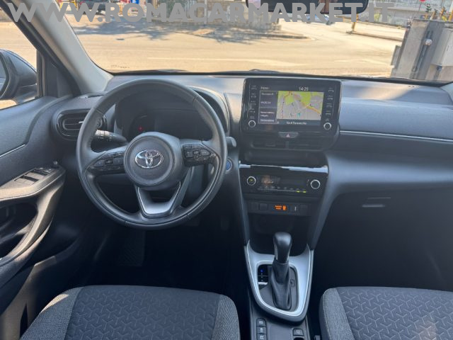 TOYOTA Yaris Cross usata, con Controllo elettronico della corsia