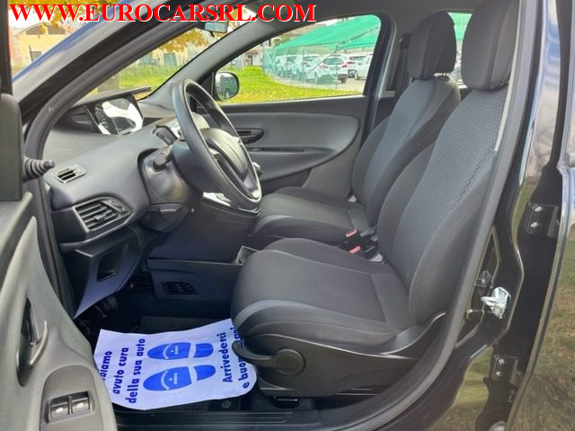 LANCIA Ypsilon usata, con Servosterzo