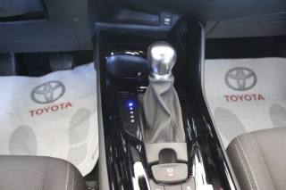 TOYOTA C-HR usata, con Autoradio digitale