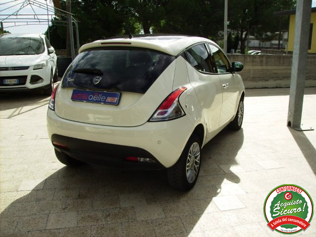 LANCIA Ypsilon usata, con Chiusura centralizzata
