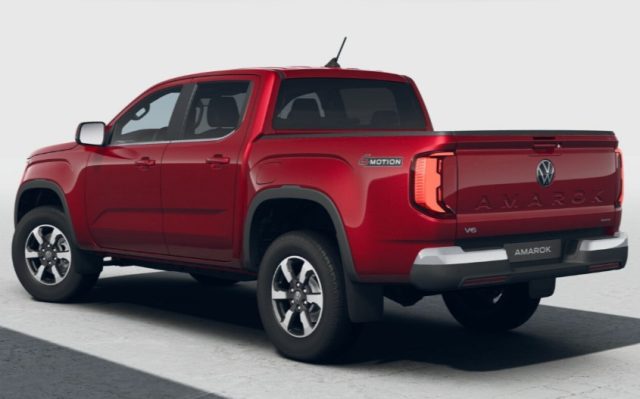 VOLKSWAGEN Amarok usata, con Boardcomputer