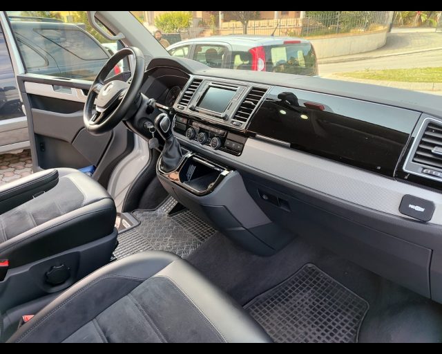 VOLKSWAGEN Multivan usata 9