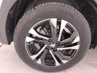 PEUGEOT 2008 usata, con Specchietti laterali elettrici
