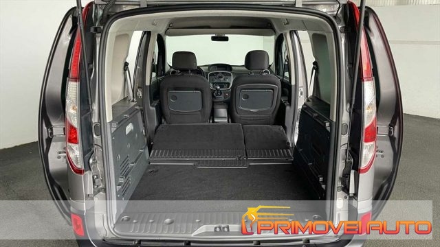 RENAULT Kangoo usata, con Servosterzo