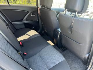 TOYOTA Avensis usata, con Chiusura centralizzata