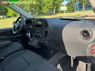 MERCEDES-BENZ Vito usata, con Autoradio digitale