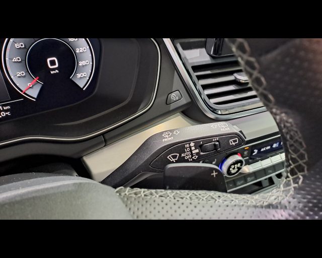 AUDI Q5 usata, con Specchietti laterali elettrici