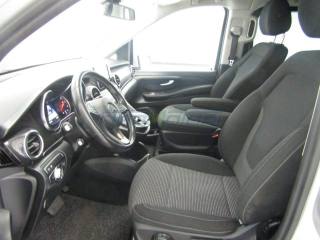 MERCEDES-BENZ V 200 usata, con Climatizzatore