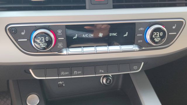 AUDI A4 usata, con Fari LED