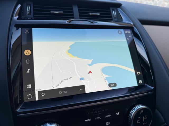 JAGUAR E-Pace usata, con Sensori di parcheggio anteriori