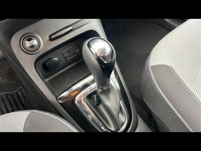 RENAULT Captur usata, con Autoradio