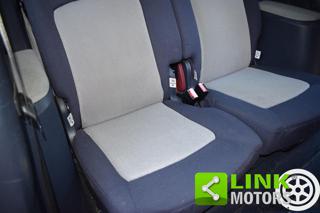 PEUGEOT 1007 usata 17