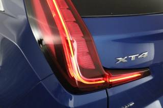 CADILLAC XT4 usata 9