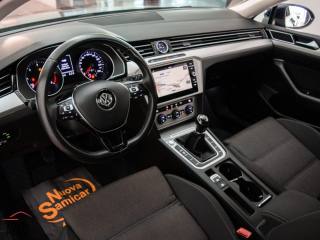 VOLKSWAGEN Passat Variant usata, con Chiusura centralizzata