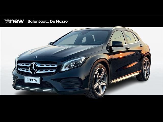 MERCEDES-BENZ GLA 200 usata, con Airbag