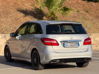 MERCEDES-BENZ B 200 usata, con Autoradio