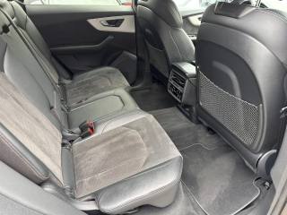 AUDI Q8 usata, con Interni in pelle