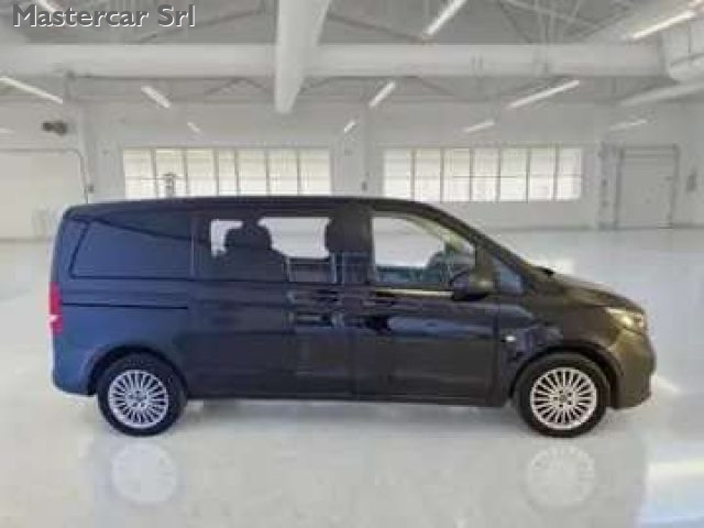 MERCEDES-BENZ Vito usata, con Autoradio