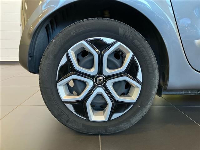 RENAULT Twingo usata, con Autoradio