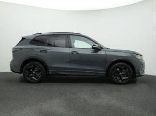 VOLKSWAGEN Tiguan usata, con Airbag laterali