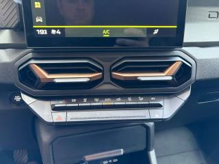 DACIA Duster usata, con Sedile posteriore sdoppiato