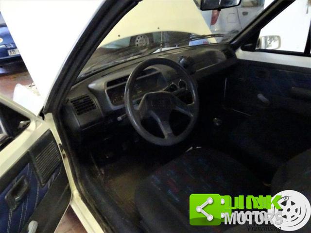 PEUGEOT 205 usata 9