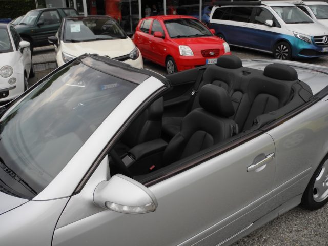MERCEDES-BENZ CLK 200 usata, con Autoradio