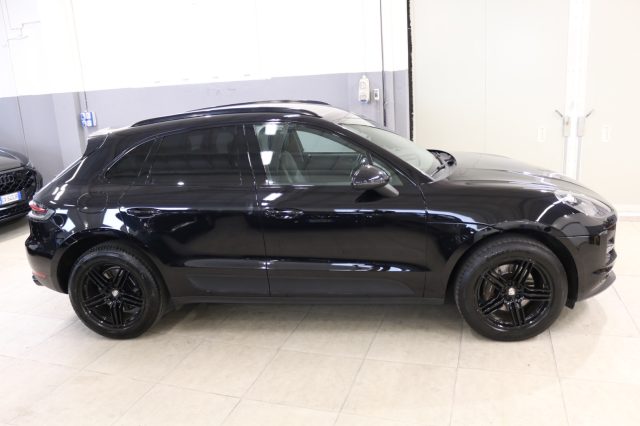 PORSCHE Macan usata, con Autoradio
