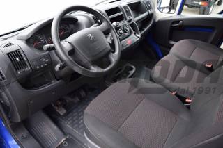 PEUGEOT Boxer usata, con Autoradio digitale