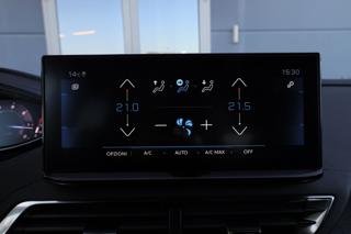 PEUGEOT 5008 usata, con Chiamata automatica per emergenze