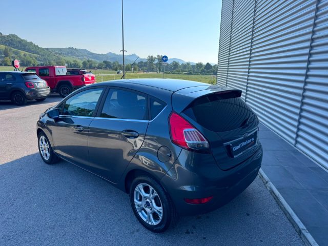 FORD Fiesta usata, con Boardcomputer