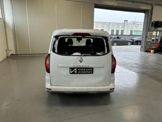 RENAULT Kangoo usata, con Autoradio