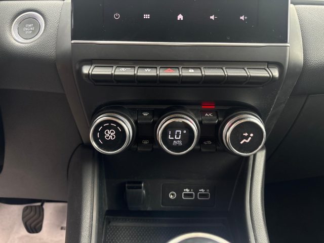 RENAULT Captur usata, con USB