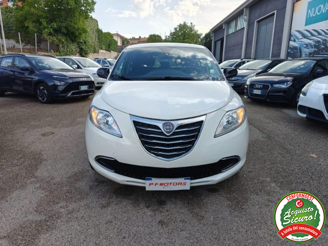 LANCIA Ypsilon usata, con ABS