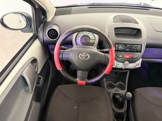 TOYOTA Aygo usata 6
