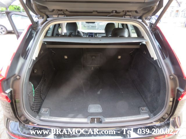 VOLVO XC60 usata, con Portellone posteriore elettrico