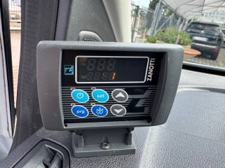 FORD Transit Connect usata, con USB
