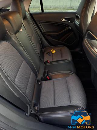 MERCEDES-BENZ CLA 180 usata, con Specchietti laterali elettrici