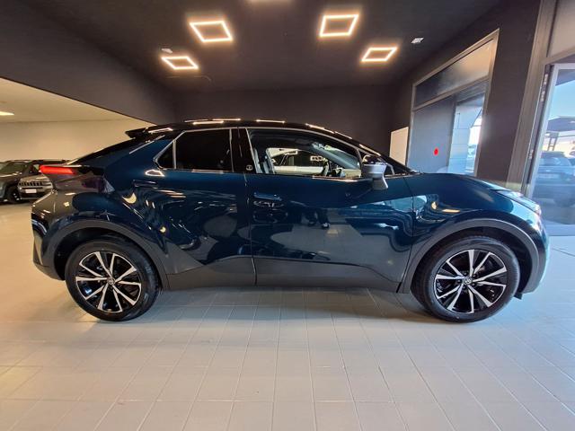 TOYOTA C-HR usata, con Cerchi in lega