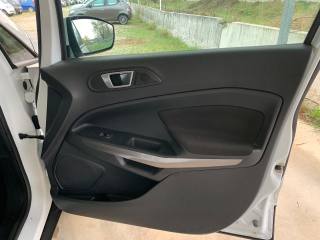 FORD EcoSport usata, con Sensori di parcheggio posteriori