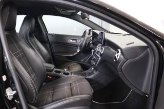 MERCEDES-BENZ A 180 usata, con Frenata d