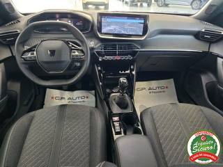 PEUGEOT 2008 usata, con Controllo automatico clima