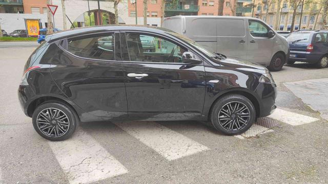 LANCIA Ypsilon usata, con Airbag Passeggero