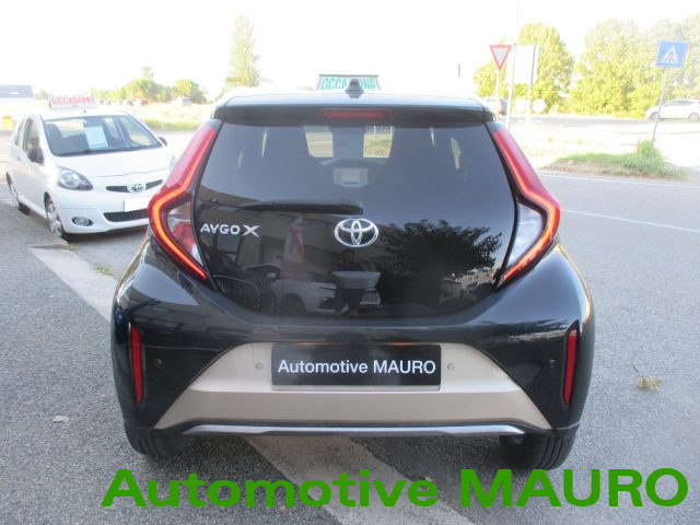 TOYOTA Aygo X usata, con Climatizzatore
