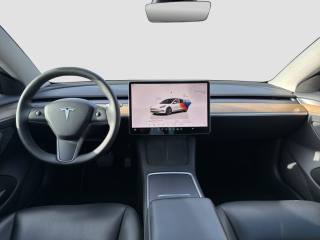 TESLA Model 3 usata 11