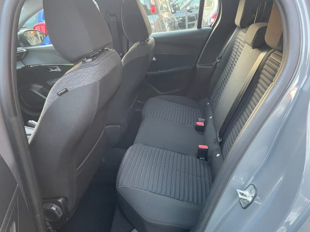 PEUGEOT 208 usata, con Controllo automatico clima