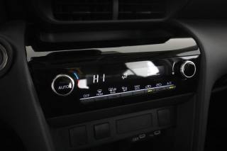 TOYOTA Yaris Cross usata 14